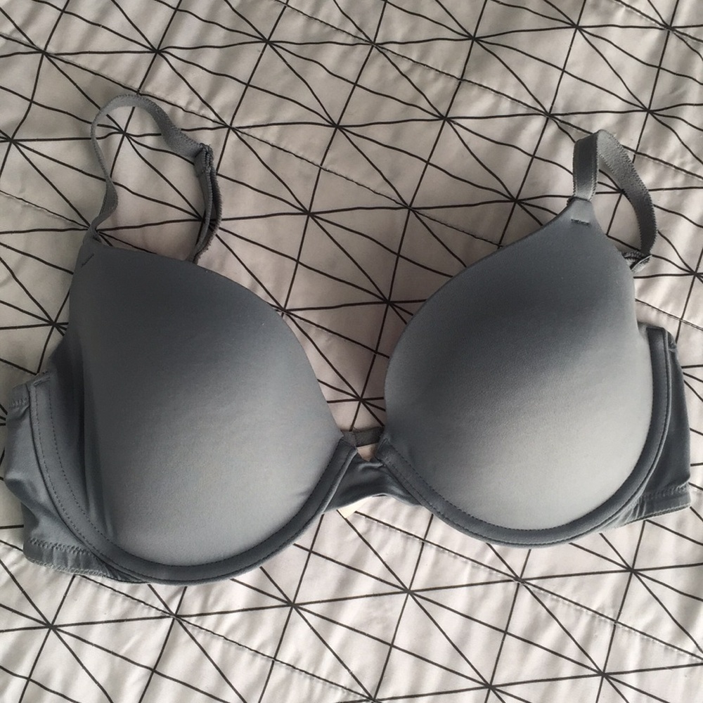 Gray Wear Everywhere Demi PINK VS bra